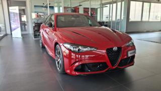 Alfa Romeo Giulia 2.9 V6 Bi-Turbo At8 Quadrifoglio 