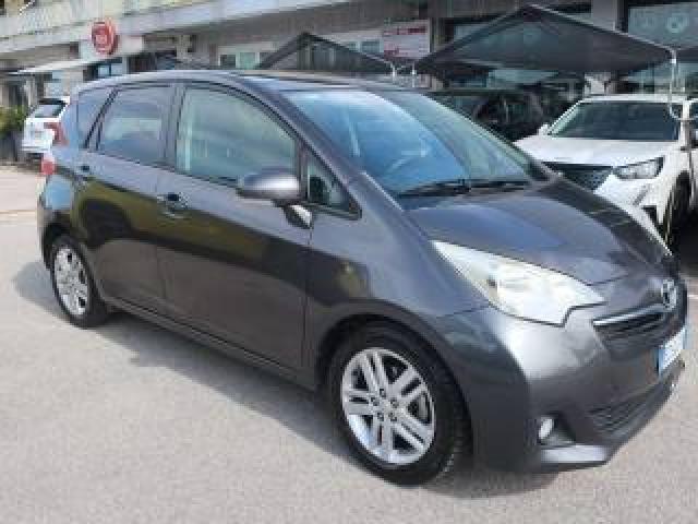 Toyota Verso-S Verso-S 1.3 Active 