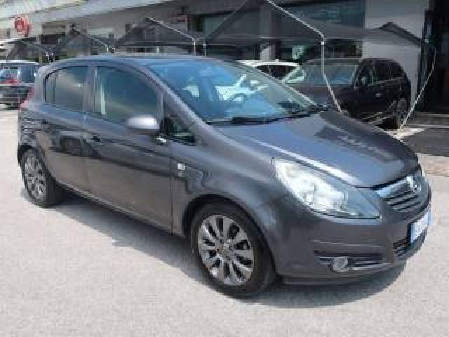 Opel Corsa Corsa Iv  5p 1.2 111 Edition 85cv 