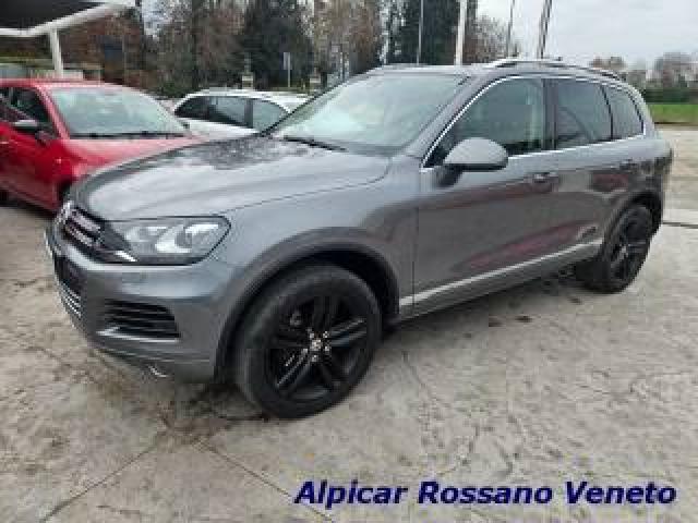 Volkswagen Touareg 3.0 Tdi 245 Cv Tiptronic Bluemotion Techn. Executi 