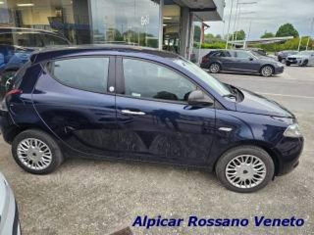 Lancia Ypsilon 1.2 69 Cv 5 Porte Gpl Ecochic Gold 