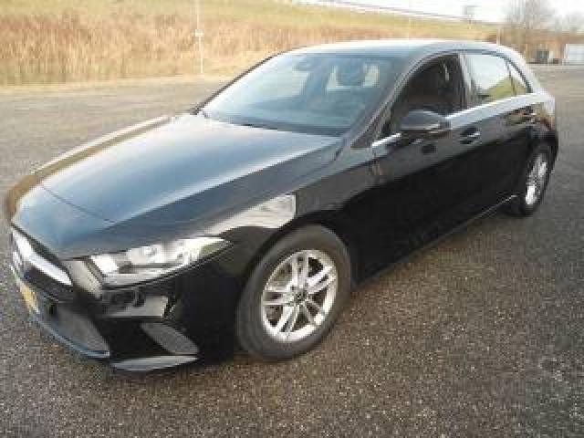 Mercedes Benz A 180 Advance 