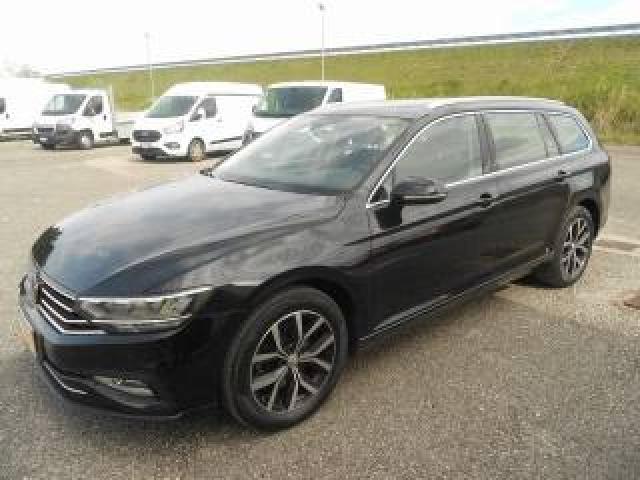 Volkswagen Passat Variant Scr Evo Dsg 