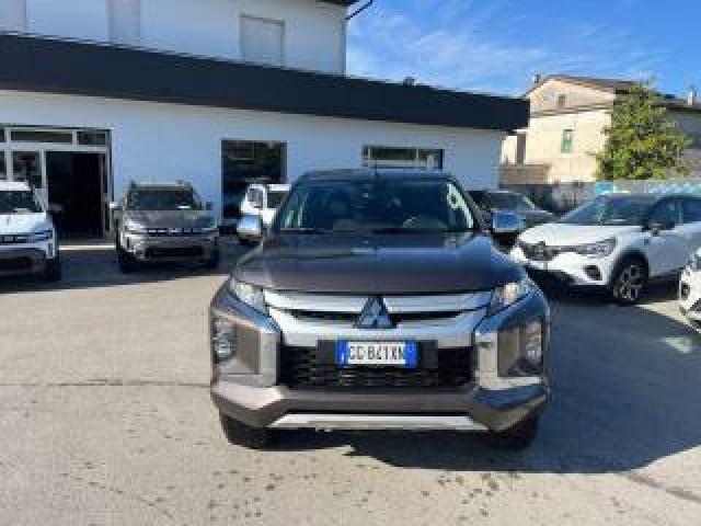 Mitsubishi L200 2.3 D Double Cab 4x4 Super Select P1 Intouch Diamo 