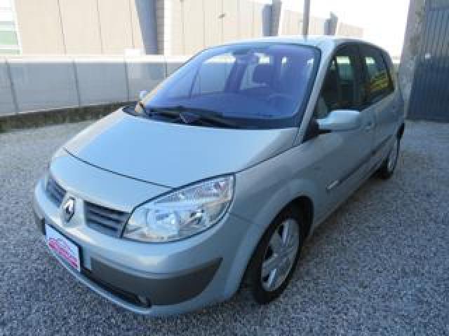 Renault Scenic 1.6 16v Confort Dynamique 
