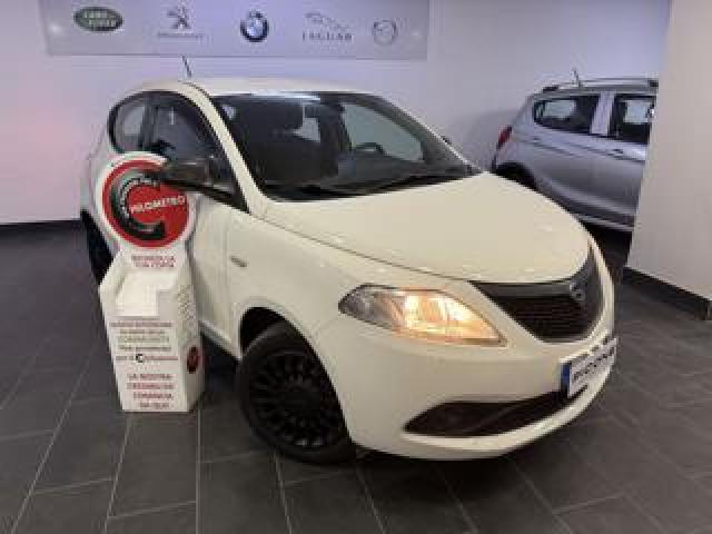 Lancia Ypsilon 1.2 69 Cv 5 Porte S&s 