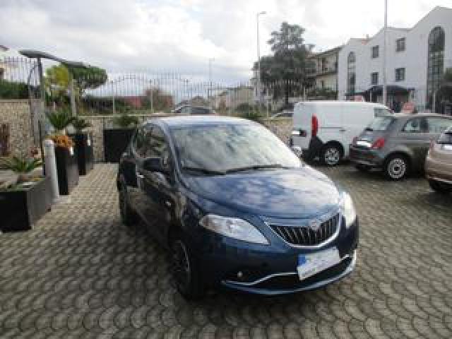 Lancia Ypsilon 1.0 Firefly 5 Porte S&s Hybrid Alberta Ferretti 