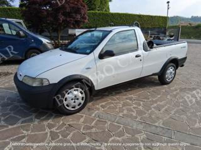 Fiat Strada 1.9 Jtd Pick-Up 