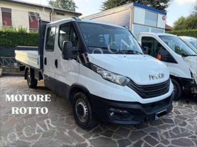 Iveco Daily 35s14 2.3 Hpt Plm Cabinato 