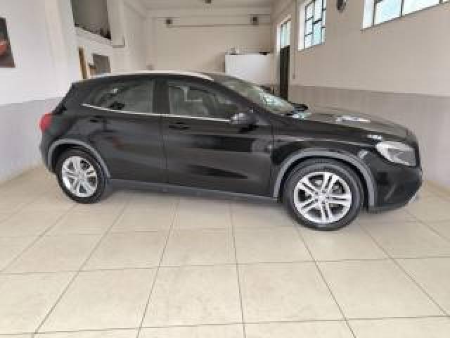 Mercedes Benz Gla 220 D Automatic 4matic Sport 