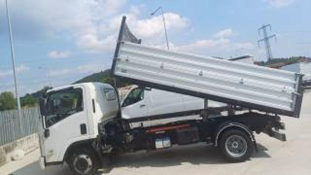 Isuzu Npr Ribaltabile Con Gancio Traino 