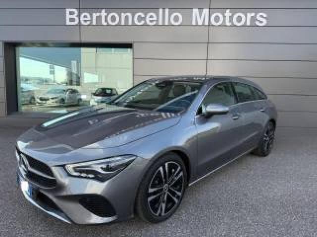 Mercedes Benz Cla 180 2.0 D Shooting Brake Sport Pelle-Navi-Carplay 