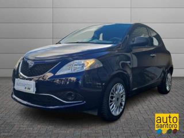 Lancia Ypsilon 1.2 69 Cv 5 Porte Silver 