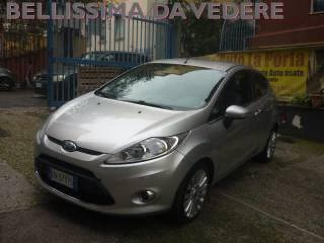 Ford Fiesta 1.4 Tdci 68cv 3 Porte Titanium 