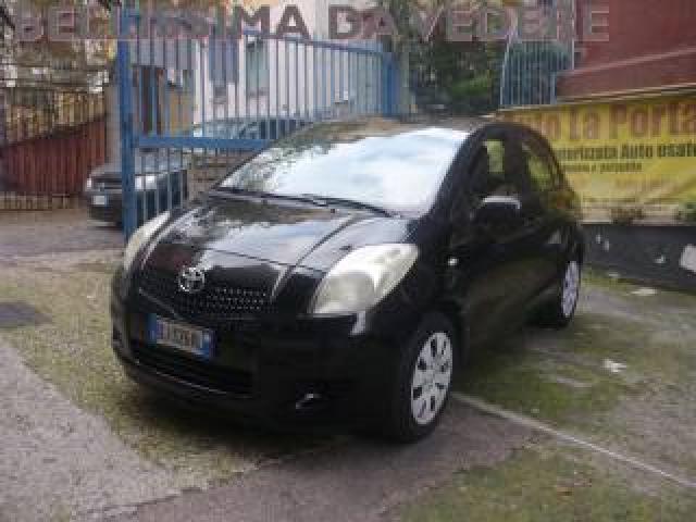 Toyota Yaris 1.0 5 Porte Sol Motore Nuovo 