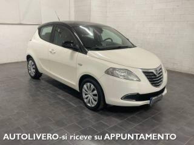 Lancia Ypsilon 1.2 69 Cv 5 Porte Bicolor-Unipro 