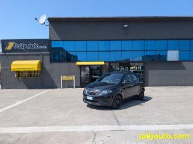 Lancia Ypsilon 1.0 Firefly S&s Hybrid 5 Posti Ok Neopatentati 