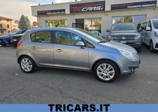 Opel Corsa 1.2 5 Porte Neopatentati 
