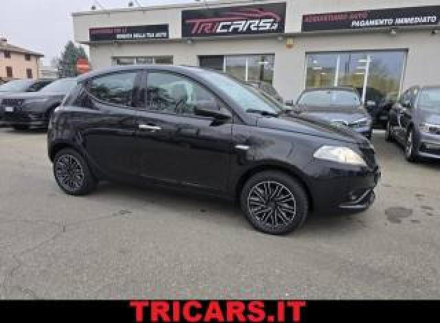 Lancia Ypsilon 1.2 69 Cv 5 Porte Neopatentati Permute 