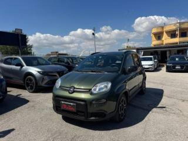 Fiat Panda 1.0 Firefly S&s Hybrid Cross 