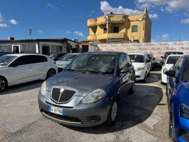 Lancia Ypsilon 1.3 Mjt 75 Cv Platino 
