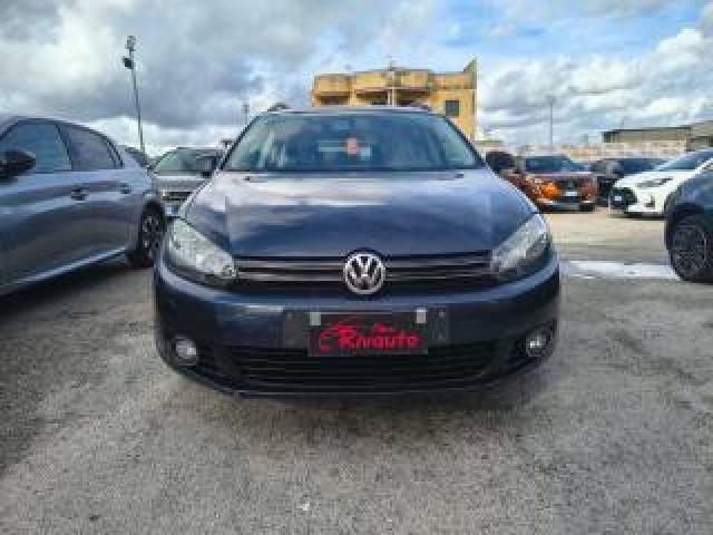 Volkswagen Golf Variant 1.6 Tdi 105 Cv Executive Bluemotion Technology 