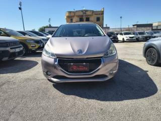 Peugeot 208 1.4 8v Hdi 68cv 5p. Allure 