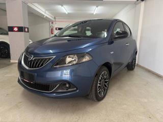 Lancia Ypsilon 1.0 Firefly 5 Porte S&s Hybrid Platino 