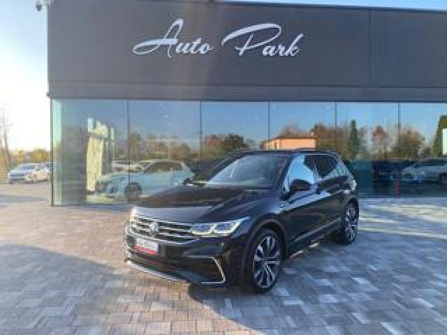 Volkswagen Tiguan 2.0 Tdi 150 Cv Dsg R-Line + Matrix 