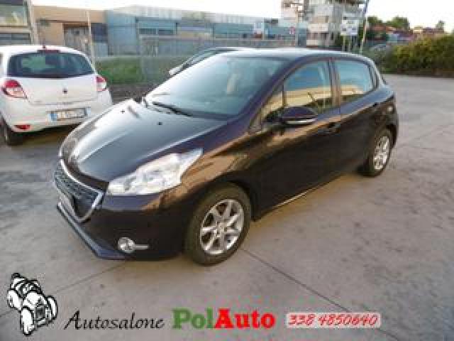 Peugeot 208 1.4 8v Hdi 68cv 5p. Active 