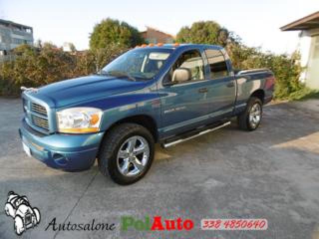 Dodge Ram Pick Up 