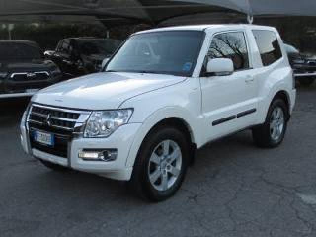 Mitsubishi Pajero Euro 6 !!! 3.2 Di-D 16v Aut. 3p. Invite Dpf 