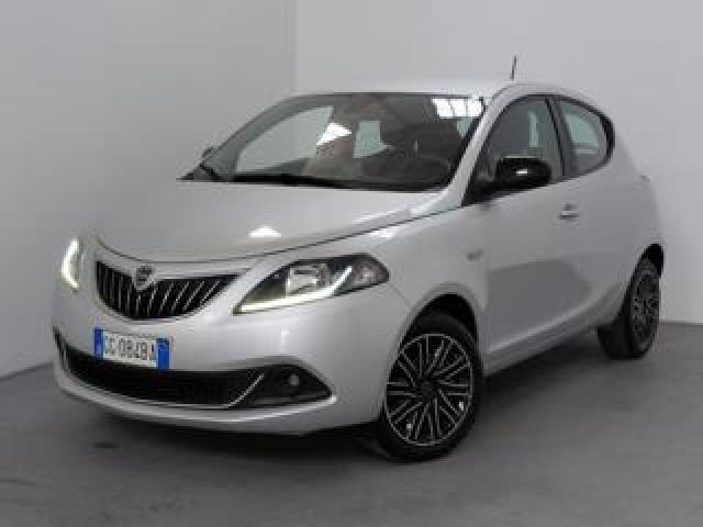 Lancia Ypsilon 1.0 Firefly 5 Porte S&s Hybrid Ecochic Gold 
