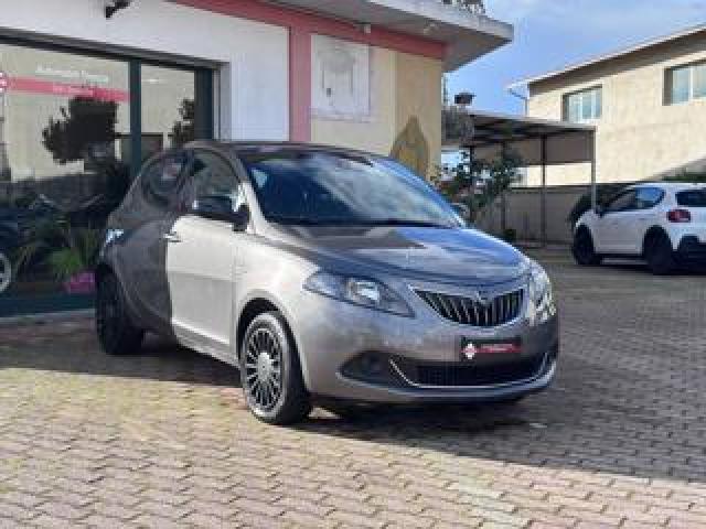 Lancia Ypsilon 1.0 Firefly 5 Porte S&s Hybrid Ecochic Silver 