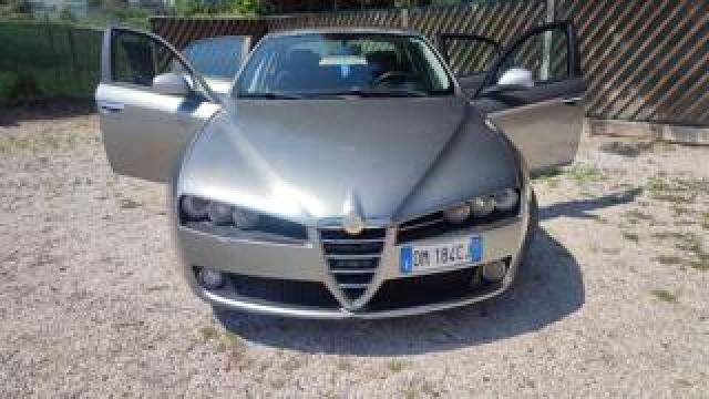 Alfa Romeo 159 1.9 Jtdm Distinctive 
