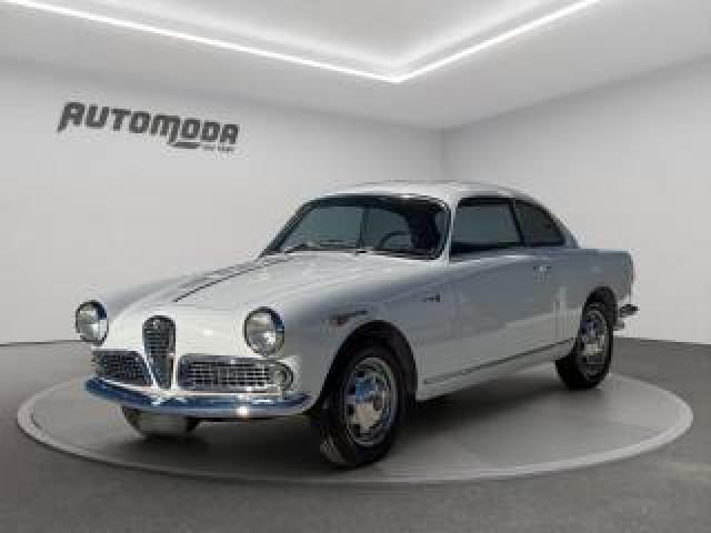 Alfa Romeo Giulietta Sprint 1300 