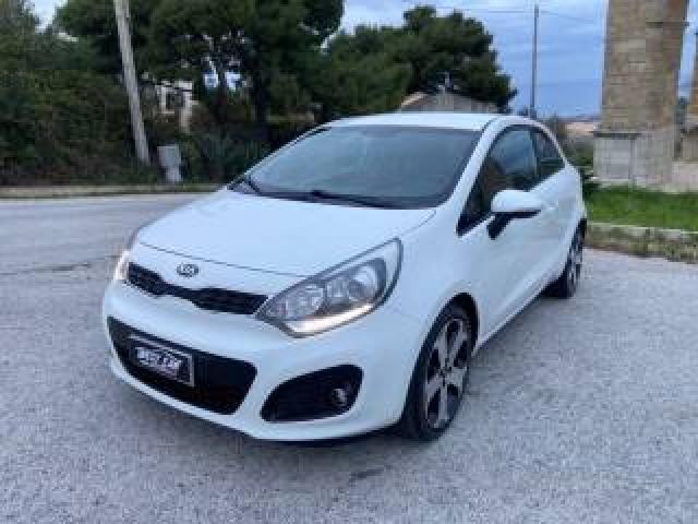 Kia Rio 1.4 Crdi 3p. Cool Guidabile Dai Neopatentati 