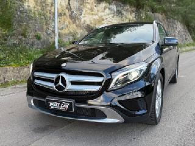 Mercedes Benz Gla 200 D Automatic Premium 