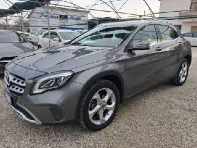 Mercedes Benz Gla 200 D Automatic Sport 