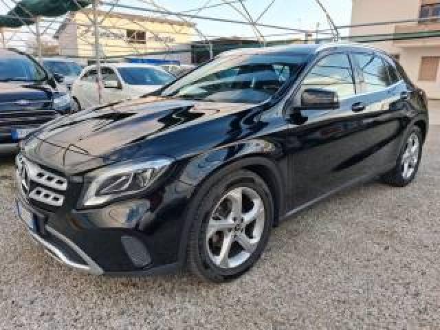 Mercedes Benz Gla 180 Automatic Sport 