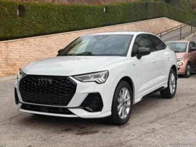 Audi Q3 Spb 35 Tdi S Tronic Identity Black 