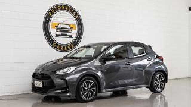 Toyota Yaris 1.5 Hybrid Iva Esposta Neopatentati 