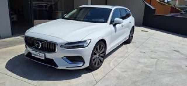 Volvo V60 B4 