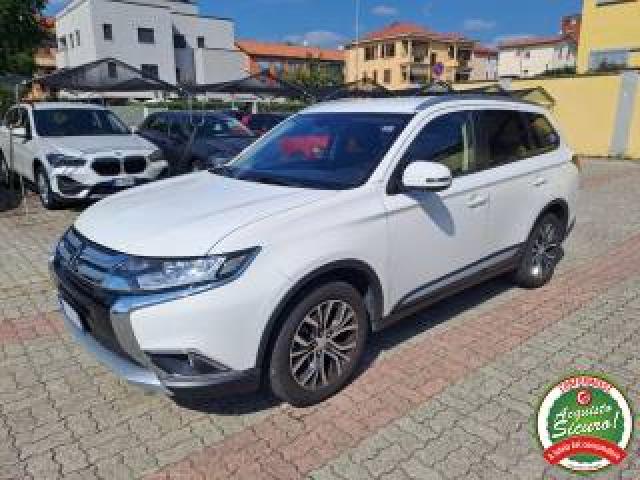 Mitsubishi Outlander 2.2 Di-D 2wd Instyle 