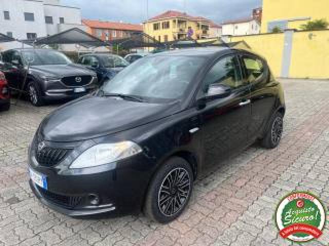Lancia Ypsilon 1.0 Firefly 5 Porte S&s Hybrid Silver Plus 