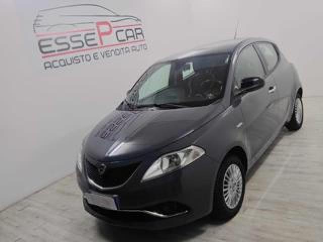 Lancia Ypsilon 1.2 69 Cv 5 Porte Gold 