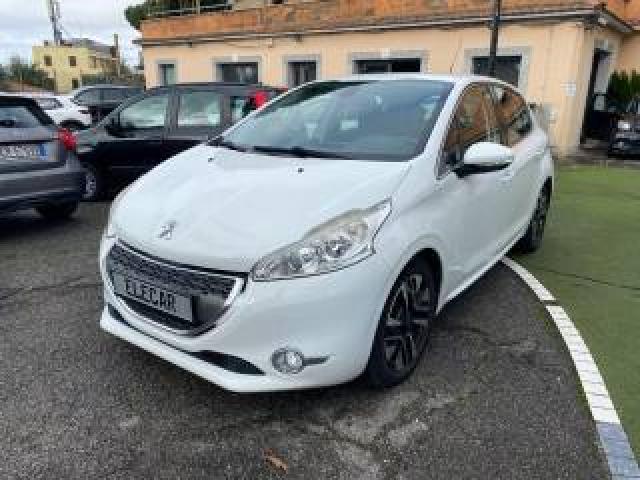 Peugeot 208 1.6 8v Hdi 68cv 5p. Allure 