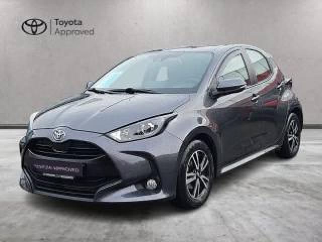 Toyota Yaris 1.0 5 Porte Active 