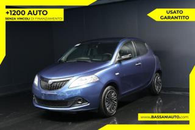 Lancia Ypsilon 1.0 Firefly 5 Porte S&s Hybrid Silver Plus 