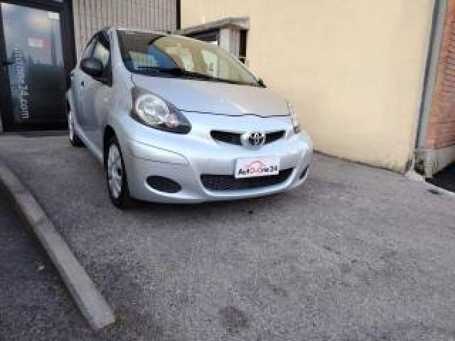 Toyota Aygo 1.0 12v Vvt-I 5 Porte Sol Neopatentati 